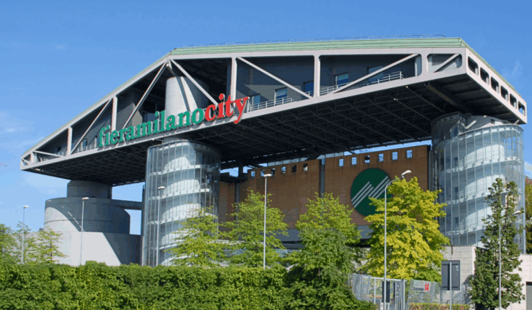 Offerta di Lavoro come Addetto al Servizio Clienti presso Fiera Milano: Come Candidarsi